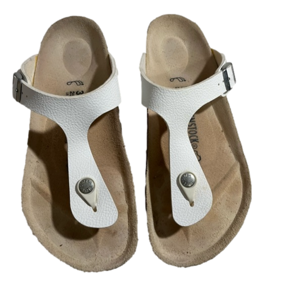 Birkenstock Shoes - White Birkenstock Gizeh size 39 great condition